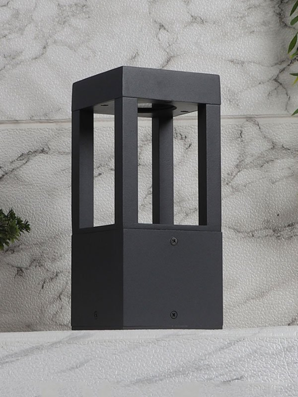 Black Gate Light (1150) Pillar Light 12W