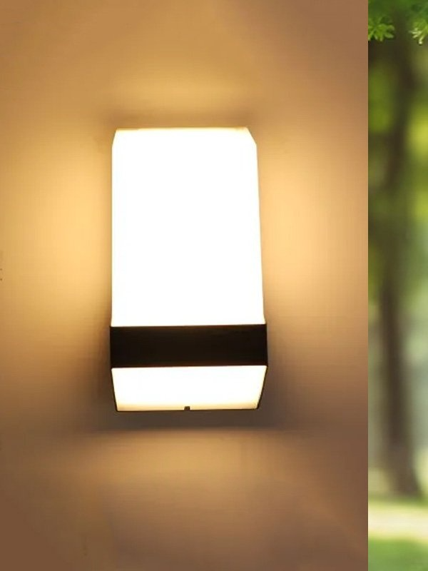 Bulkhead Wall Light (379) 12W