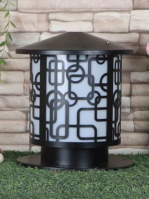 Black Gate Light (1275) Outdoor Light